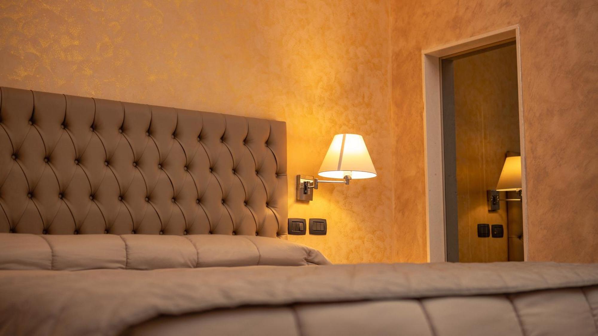 Hotel Donna Crescenza Locorotondo Buitenkant foto